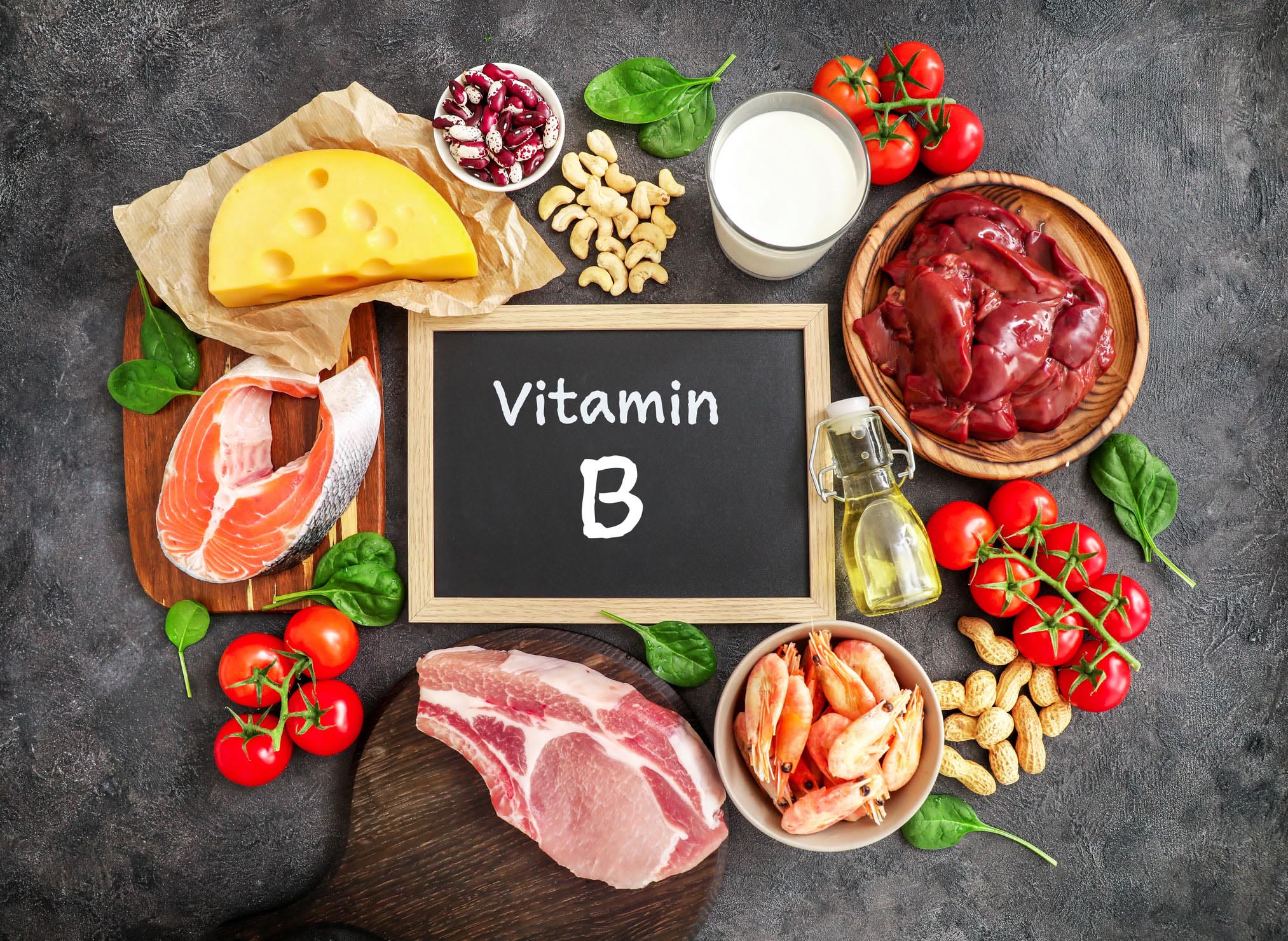 В каких продуктах находится витамин б 12. Что такое витамины. Витамин b. Витамины группы в. Витамин b12.